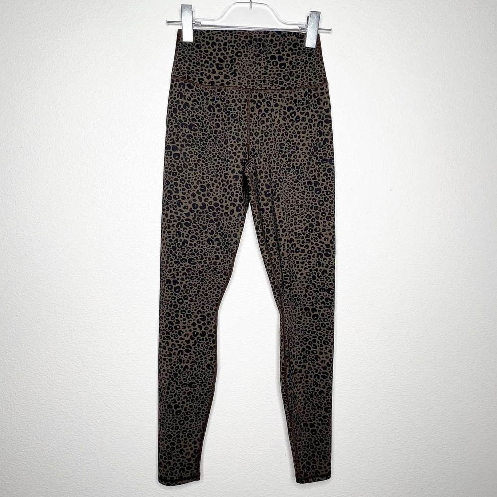 ALO Yoga Leopard Print Leggings - Brown and Black - Picture 3 of 12